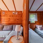 Alojamento de Turismo Selvagem Letniskowe Wiktoria Dąbki