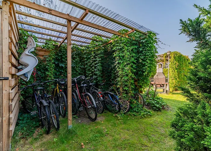 ロッジ Letniskowe Wiktoria ドンプキ