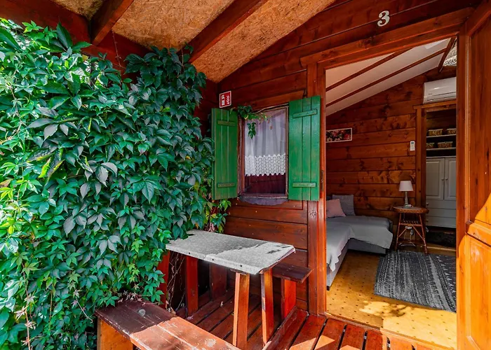 Letniskowe Wiktoria * דומבקי