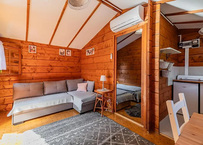 Letniskowe Wiktoria אכסניה